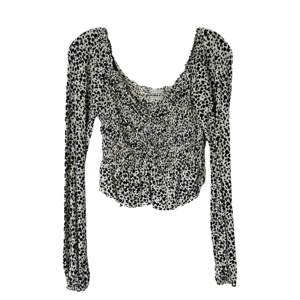 Urban Outfitters cream black tan animal print leopard cropped ruched top medium